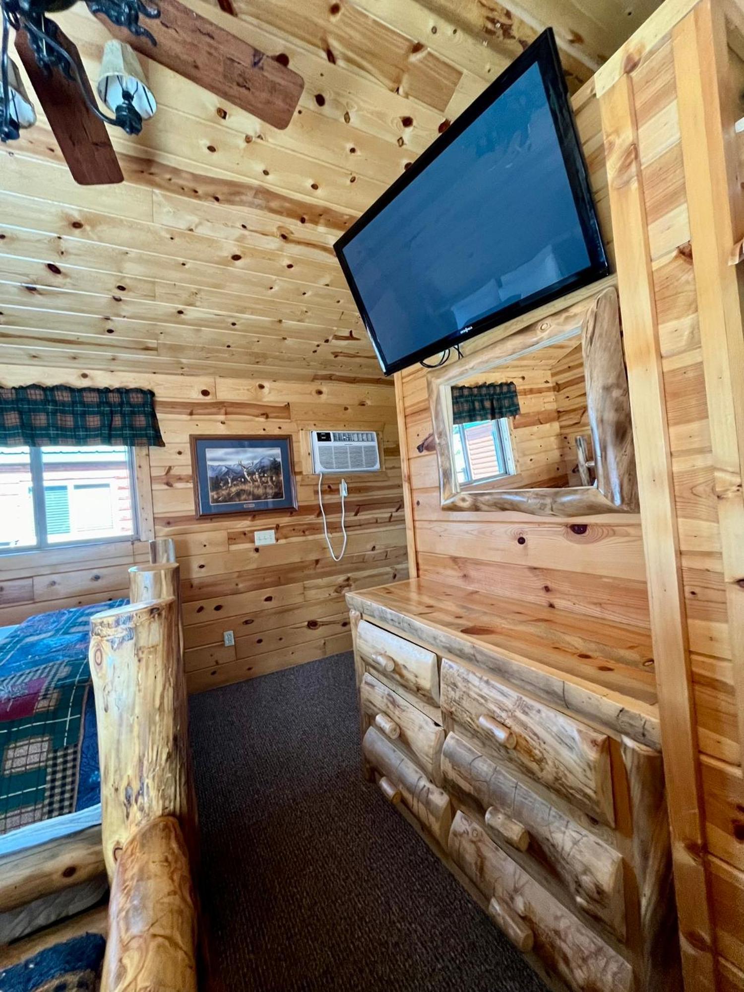 Badlands Frontier Cabins Wall Esterno foto